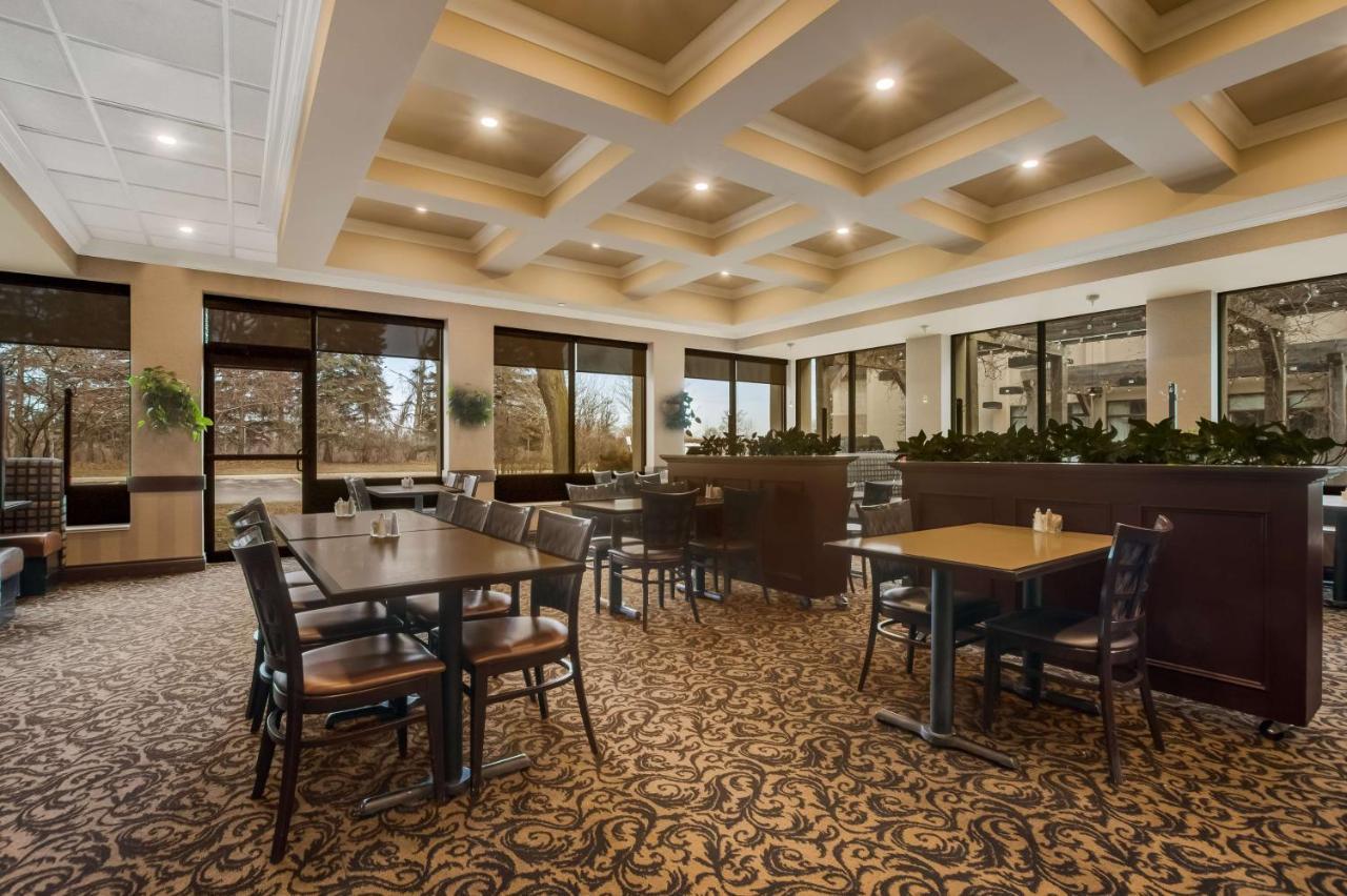Best Western Brantford Hotel And Conference Centre Εξωτερικό φωτογραφία