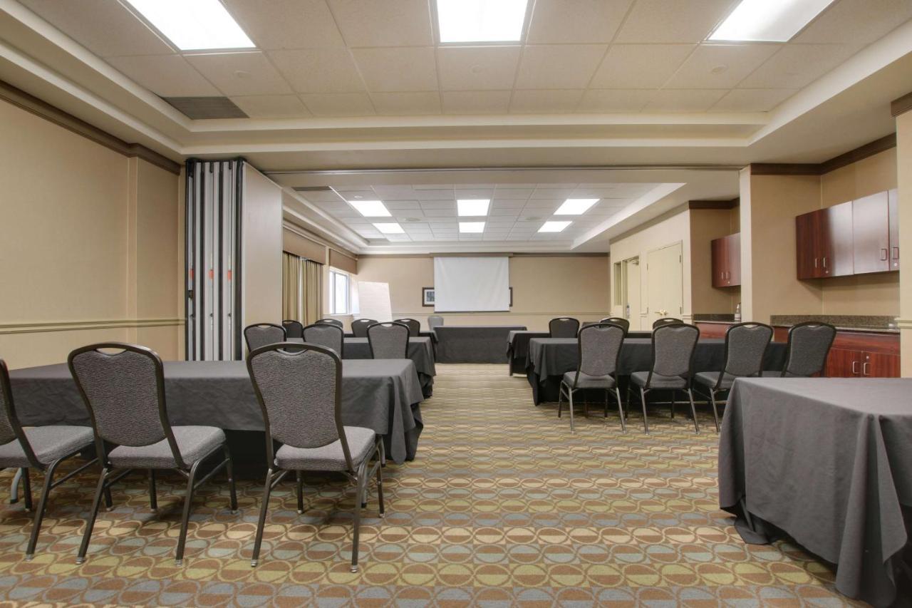Best Western Brantford Hotel And Conference Centre Εξωτερικό φωτογραφία